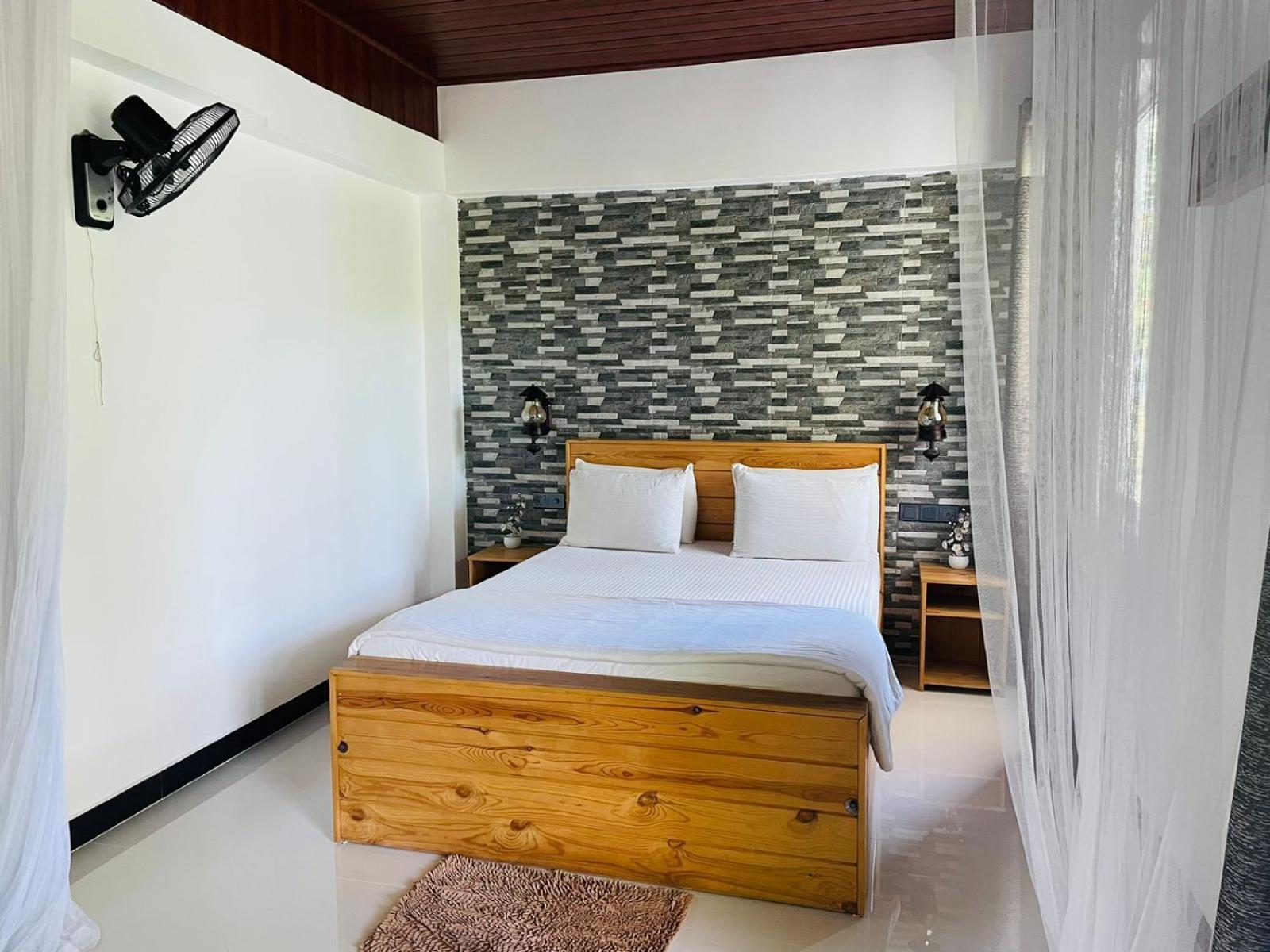 Dhanudi Homestay Ella Exteriör bild