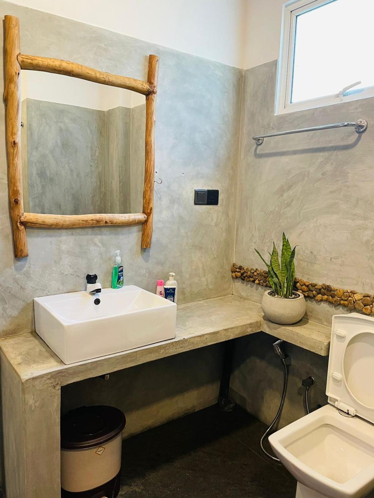Dhanudi Homestay Ella Exteriör bild