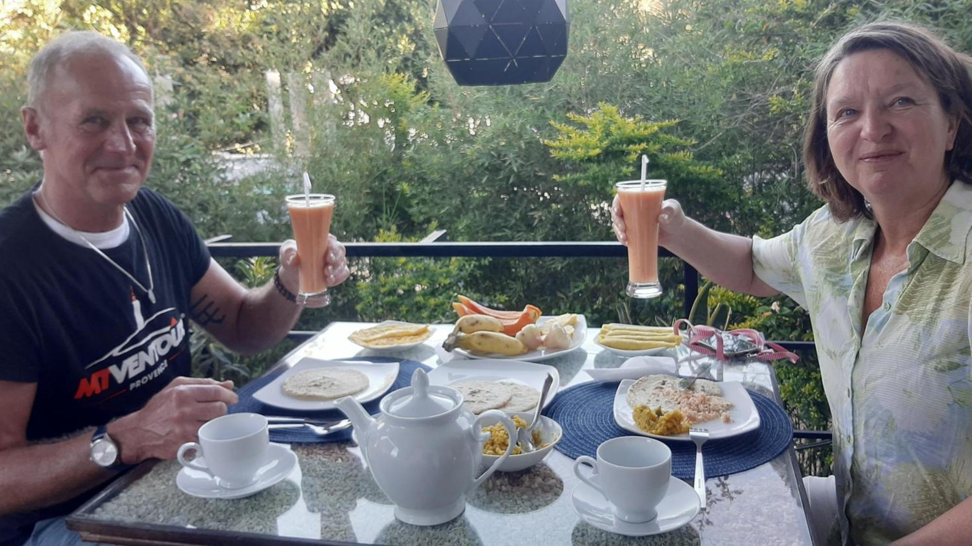 Dhanudi Homestay Ella Exteriör bild