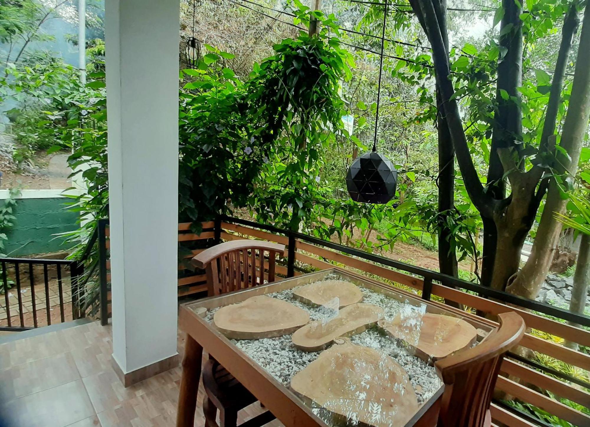 Dhanudi Homestay Ella Exteriör bild